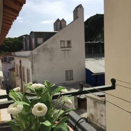 Apartment Chic Castle House
